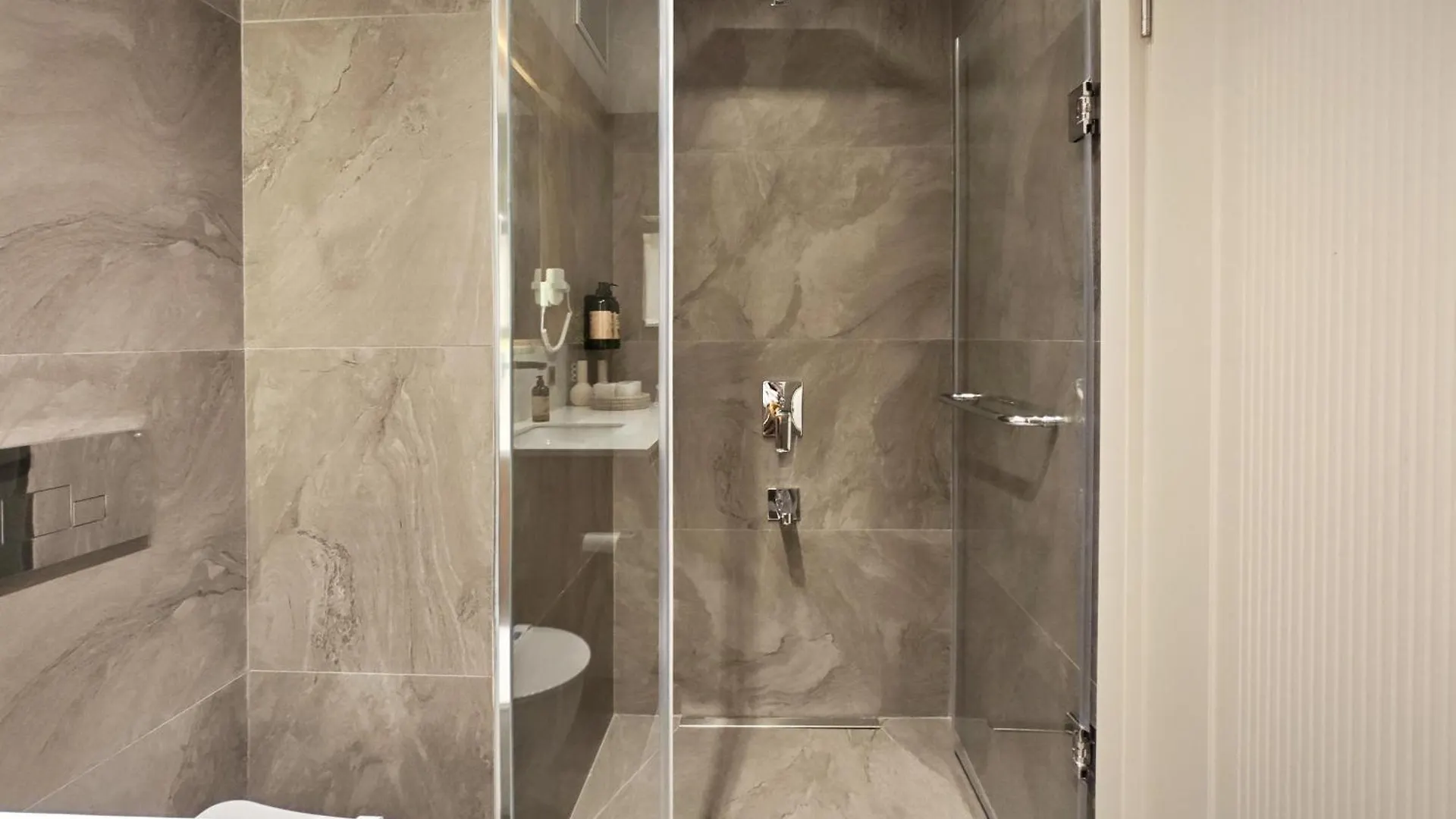 Marmada Suites Istanbul Apartment